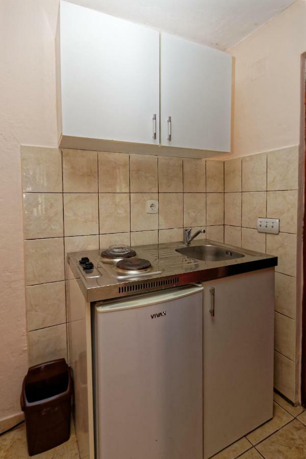 Apartments Ajla Utjeha-Bušat Extérieur photo