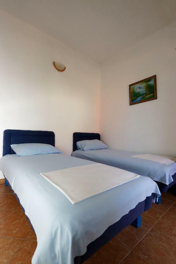 Apartments Ajla Utjeha-Bušat Extérieur photo