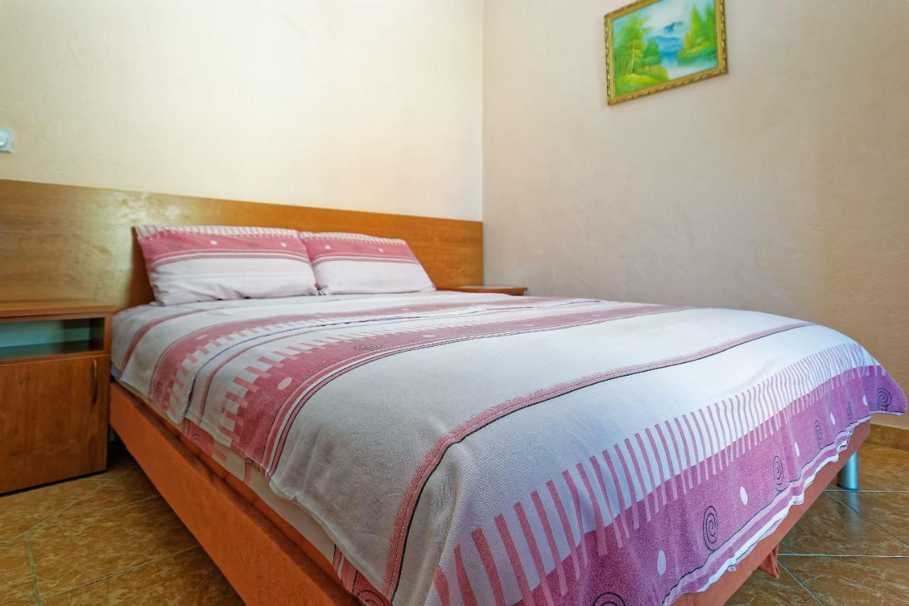 Apartments Ajla Utjeha-Bušat Extérieur photo