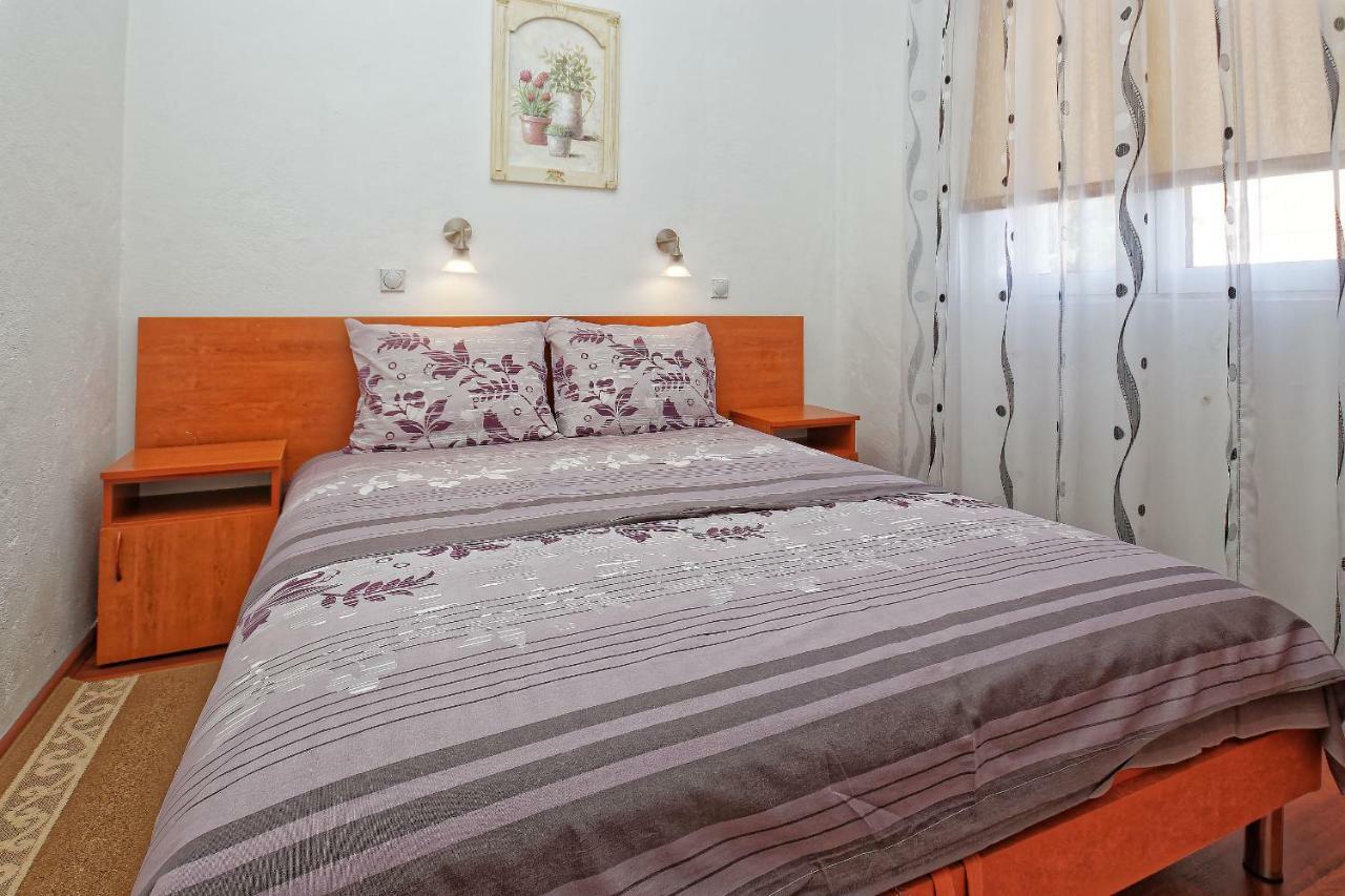 Apartments Ajla Utjeha-Bušat Extérieur photo